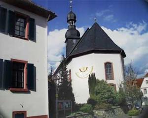 Wallau, Evangelische Kirche